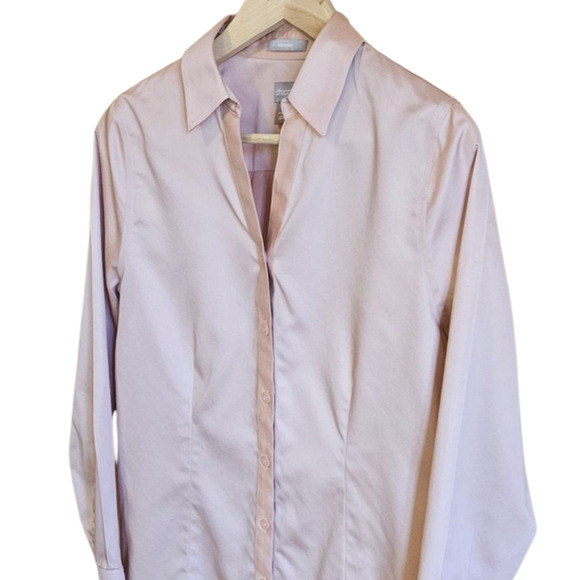 Chico's No Iron Button Down Long Sleeve Collar Blush Pink Women's Size 0 (4/6) - Picture 2 of 8